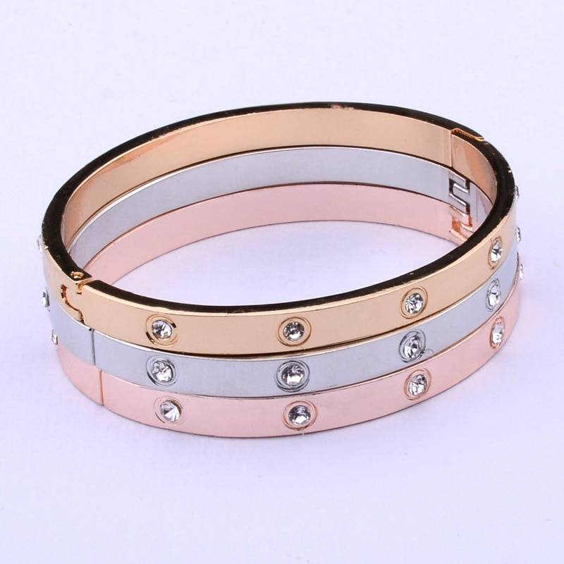 Women's Laconic Design Crystal Cuff Bracelet