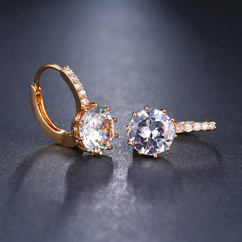Women's Crystal Stud Earrings